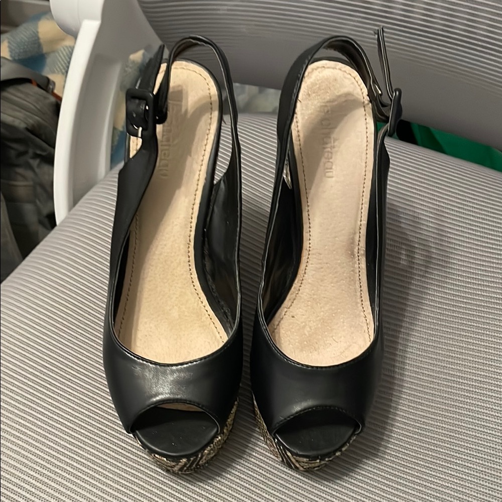 Le Chateau Black Peep-Toe Wedges with Slingback